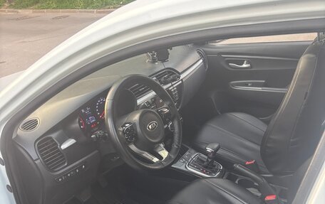 KIA Rio IV, 2018 год, 600 000 рублей, 2 фотография