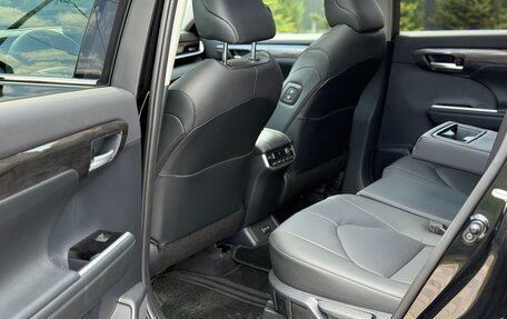 Toyota Highlander, 2026 год, 5 000 000 рублей, 34 фотография