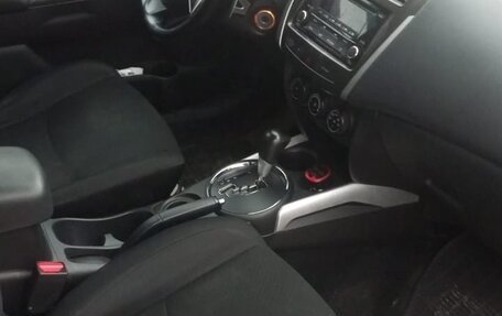 Mitsubishi ASX I рестайлинг, 2014 год, 855 000 рублей, 9 фотография