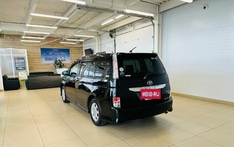 Toyota ISis I, 2013 год, 1 479 000 рублей, 4 фотография
