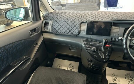 Toyota ISis I, 2013 год, 1 479 000 рублей, 14 фотография