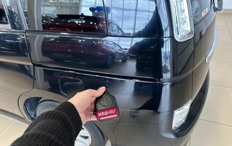 Toyota ISis I, 2013 год, 1 479 000 рублей, 24 фотография