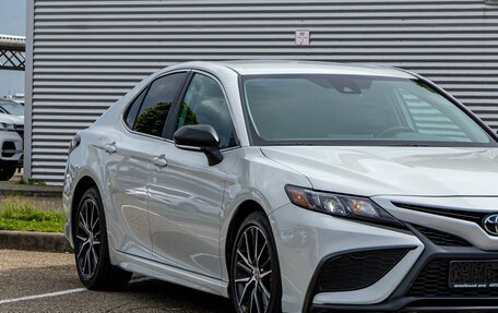 Toyota Camry, 2022 год, 3 155 000 рублей, 9 фотография