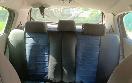 Nissan Almera, 2001 год, 85 000 рублей, 4 фотография