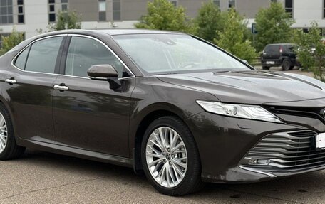 Toyota Camry, 2019 год, 4 250 000 рублей, 17 фотография