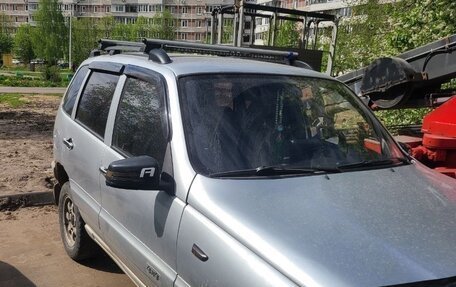 Chevrolet Niva I рестайлинг, 2005 год, 320 000 рублей, 5 фотография