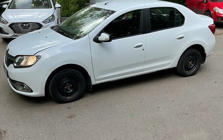 Renault Logan II, 2017 год, 550 000 рублей, 10 фотография