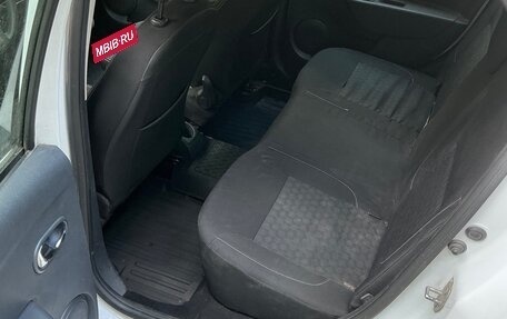 Renault Logan II, 2017 год, 550 000 рублей, 3 фотография