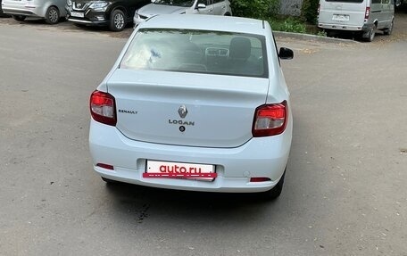 Renault Logan II, 2017 год, 550 000 рублей, 7 фотография