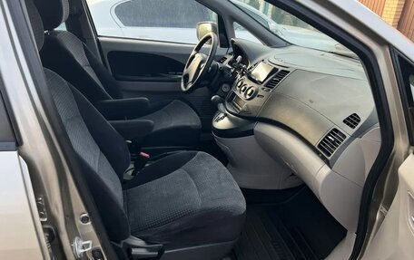 Mitsubishi Grandis, 2007 год, 950 000 рублей, 20 фотография