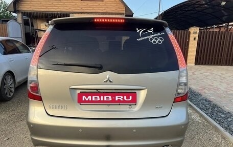 Mitsubishi Grandis, 2007 год, 950 000 рублей, 28 фотография