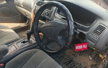 Mitsubishi Diamante I, 1995 год, 100 000 рублей, 4 фотография