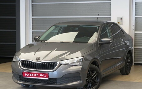 Skoda Rapid II, 2021 год, 1 450 000 рублей, 1 фотография