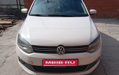Volkswagen Polo VI (EU Market), 2011 год, 500 000 рублей, 1 фотография