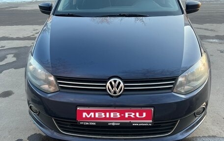 Volkswagen Polo VI (EU Market), 2012 год, 675 000 рублей, 1 фотография