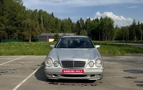 Mercedes-Benz E-Класс, 2002 год, 500 000 рублей, 2 фотография