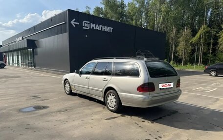 Mercedes-Benz E-Класс, 2002 год, 500 000 рублей, 4 фотография