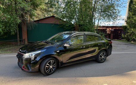 KIA Rio IV, 2021 год, 1 850 000 рублей, 2 фотография