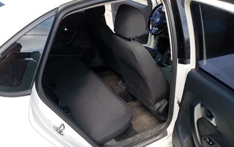 Volkswagen Polo VI (EU Market), 2011 год, 500 000 рублей, 9 фотография