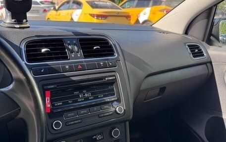 Volkswagen Polo VI (EU Market), 2012 год, 675 000 рублей, 3 фотография