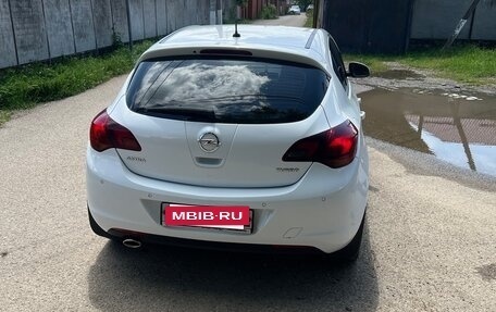 Opel Astra J, 2011 год, 1 150 000 рублей, 8 фотография