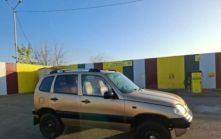 Chevrolet Niva I рестайлинг, 2004 год, 320 000 рублей, 3 фотография