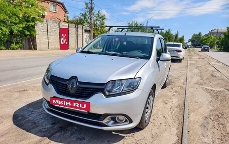 Renault Logan II, 2015 год, 720 000 рублей, 7 фотография