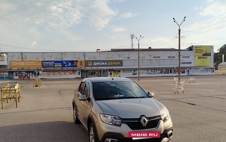 Renault Logan II, 2019 год, 1 130 000 рублей, 4 фотография