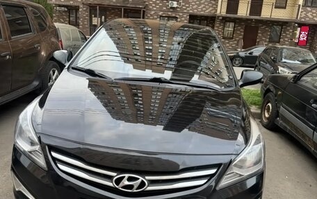 Hyundai Solaris II рестайлинг, 2016 год, 850 000 рублей, 1 фотография