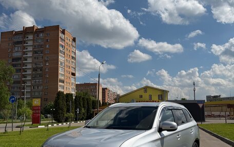 Mitsubishi Outlander III рестайлинг 3, 2017 год, 1 430 000 рублей, 1 фотография