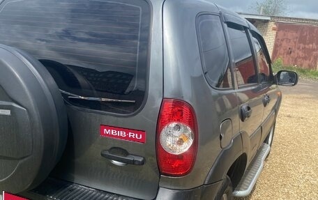 Chevrolet Niva I рестайлинг, 2010 год, 390 000 рублей, 1 фотография
