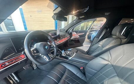BMW 7 серия, 2024 год, 12 360 000 рублей, 6 фотография