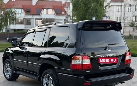 Toyota Land Cruiser 100 рестайлинг 2, 2005 год, 3 650 000 рублей, 9 фотография