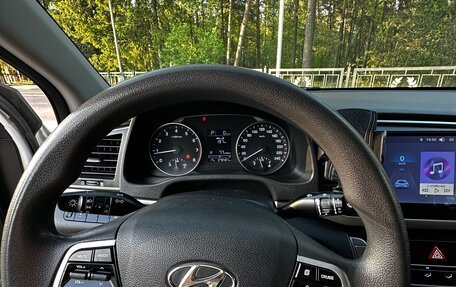 Hyundai Elantra VI рестайлинг, 2016 год, 1 200 000 рублей, 9 фотография