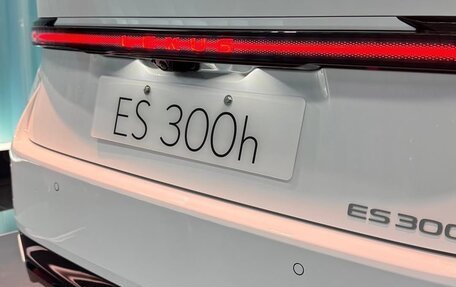 Lexus ES, 2026 год, 6 500 000 рублей, 2 фотография