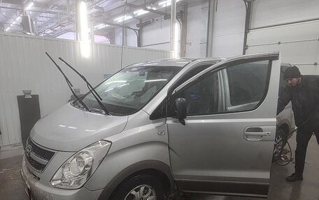 Hyundai Grand Starex Grand Starex I рестайлинг 2, 2008 год, 1 200 000 рублей, 6 фотография