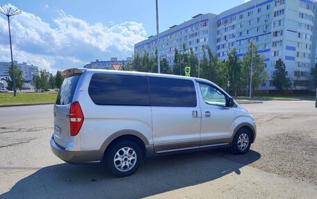 Hyundai Grand Starex Grand Starex I рестайлинг 2, 2008 год, 1 200 000 рублей, 3 фотография