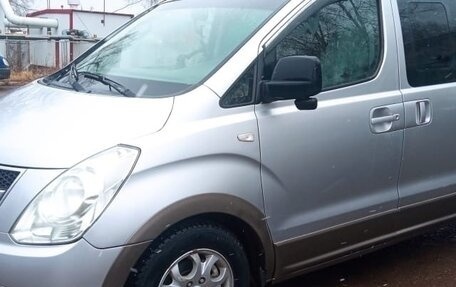Hyundai Grand Starex Grand Starex I рестайлинг 2, 2008 год, 1 200 000 рублей, 7 фотография