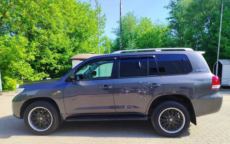 Toyota Land Cruiser 200, 2011 год, 4 877 555 рублей, 2 фотография