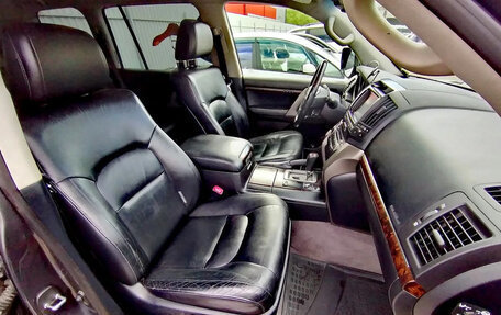 Toyota Land Cruiser 200, 2011 год, 4 877 555 рублей, 23 фотография