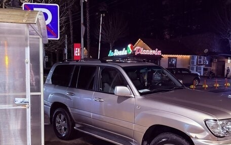 Toyota Land Cruiser 100 рестайлинг 2, 2003 год, 1 700 000 рублей, 4 фотография