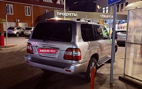 Toyota Land Cruiser 100 рестайлинг 2, 2003 год, 1 700 000 рублей, 5 фотография