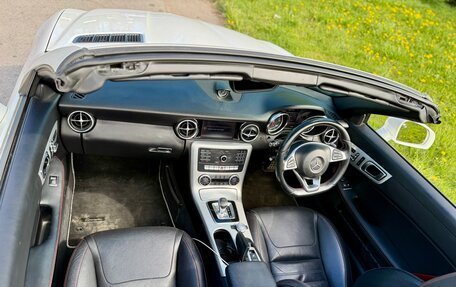 Mercedes-Benz SLC, 2017 год, 2 450 000 рублей, 10 фотография