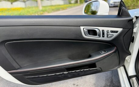 Mercedes-Benz SLC, 2017 год, 2 450 000 рублей, 8 фотография