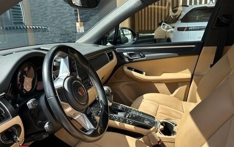Porsche Macan I рестайлинг, 2017 год, 3 950 000 рублей, 15 фотография