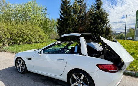 Mercedes-Benz SLC, 2017 год, 2 450 000 рублей, 21 фотография