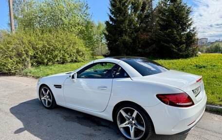 Mercedes-Benz SLC, 2017 год, 2 450 000 рублей, 27 фотография