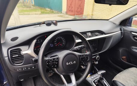 KIA Rio IV, 2021 год, 1 785 000 рублей, 10 фотография