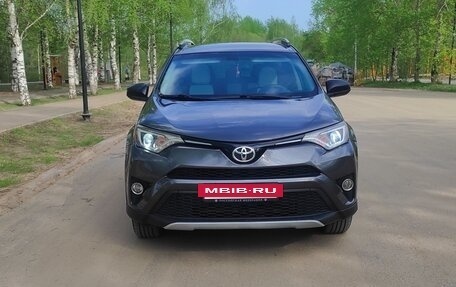 Toyota RAV4, 2016 год, 2 150 000 рублей, 12 фотография