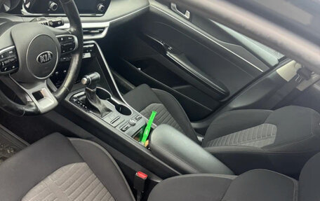 KIA K5, 2021 год, 2 350 000 рублей, 9 фотография